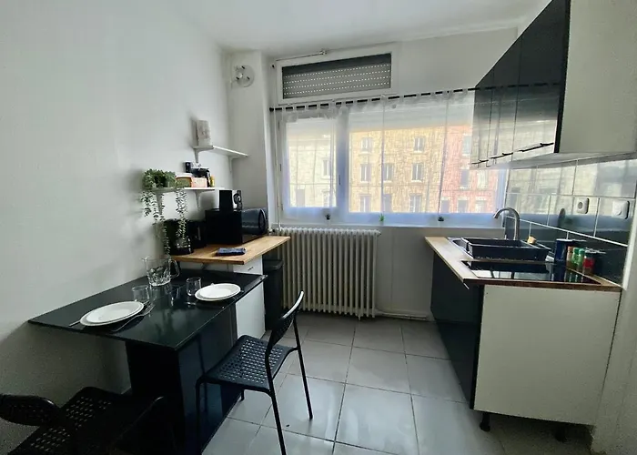 L'essentiel, Proche Gare - 053 Apartment