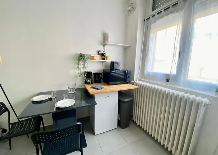 L'essentiel, Proche Gare - 053 Apartment